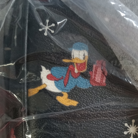 [Disney X Coach] 🖤 Authentic Rowan Satchel With Holiday Print - Picture 5 of 8